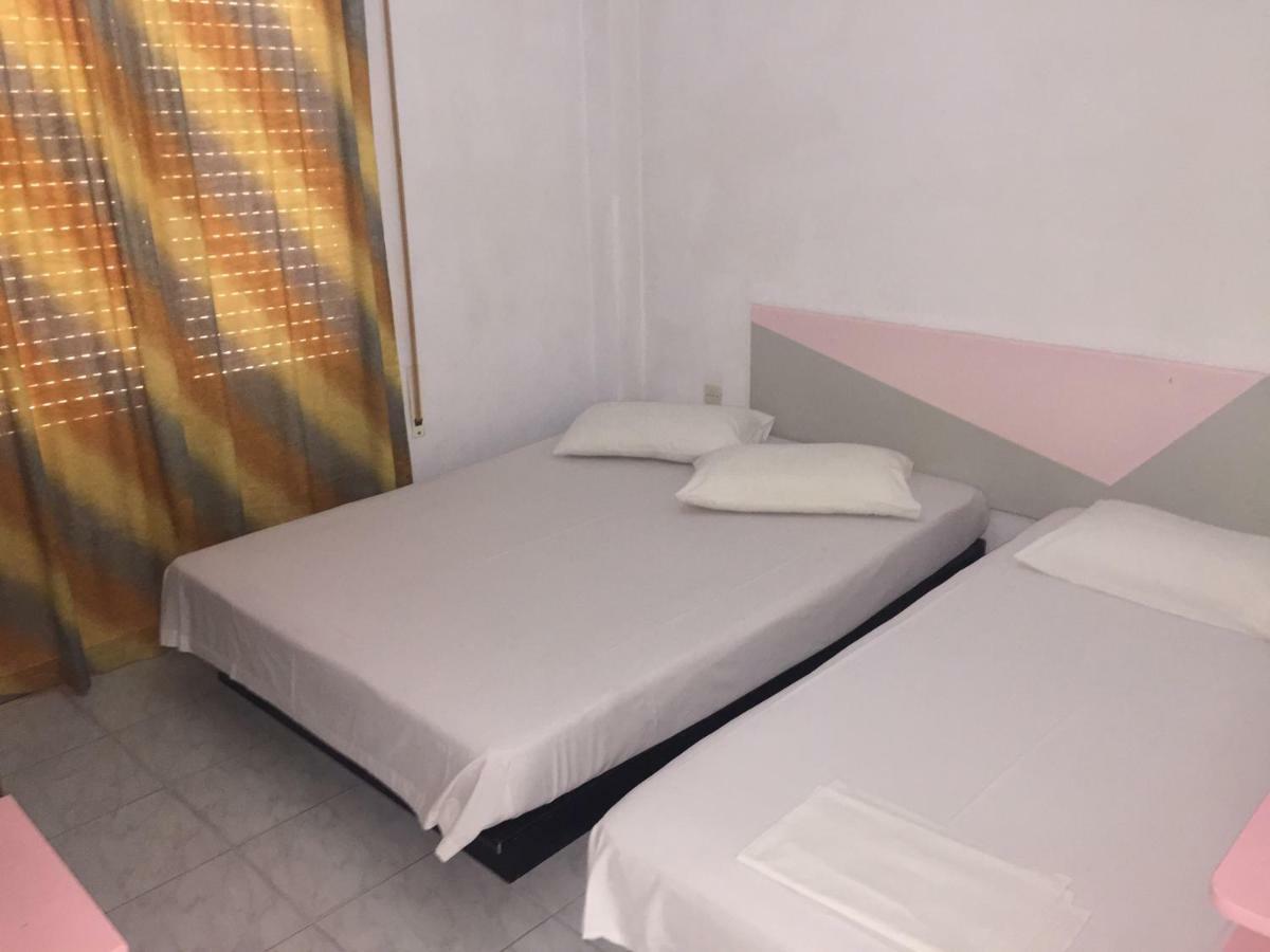 Dimis Studios And Apartments Olympiakí Aktí 外观 照片